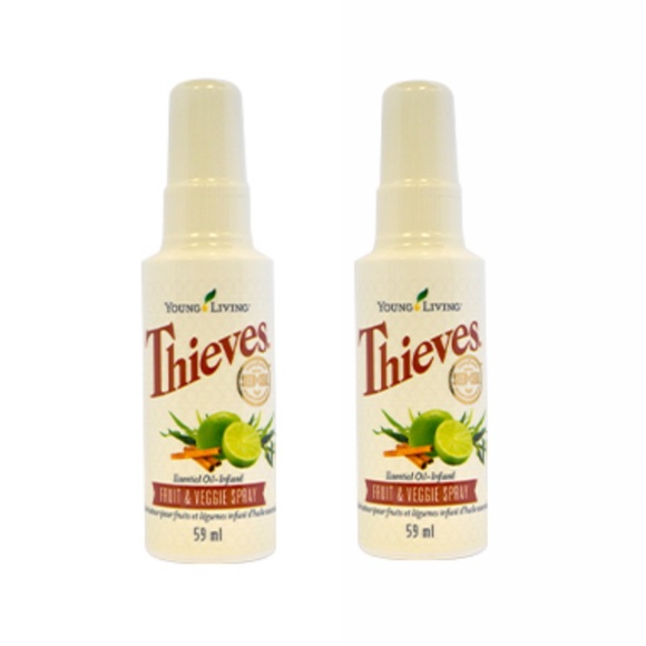 🎁4/$25 - YOUNG LIVING Thieves Fruit & Veggie Spray - NEW - 2 bottles - Picture 1 of 3